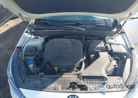 2017 Kia Cadenza Technology z USA, uszkodzony, nr VIN KNALC4J19H5091784